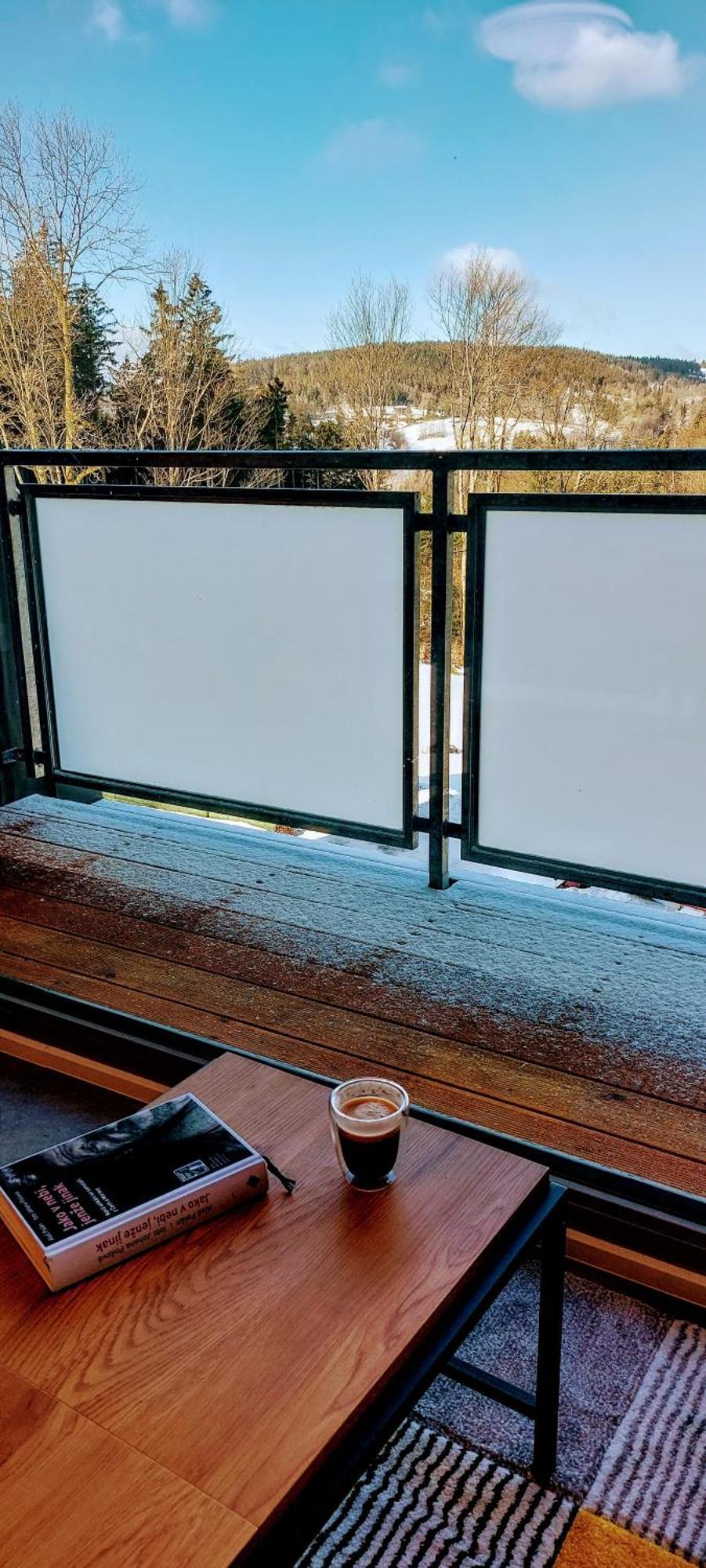 Apartman Na Kraji Lesa Janov nad Nisou Exteriér fotografie