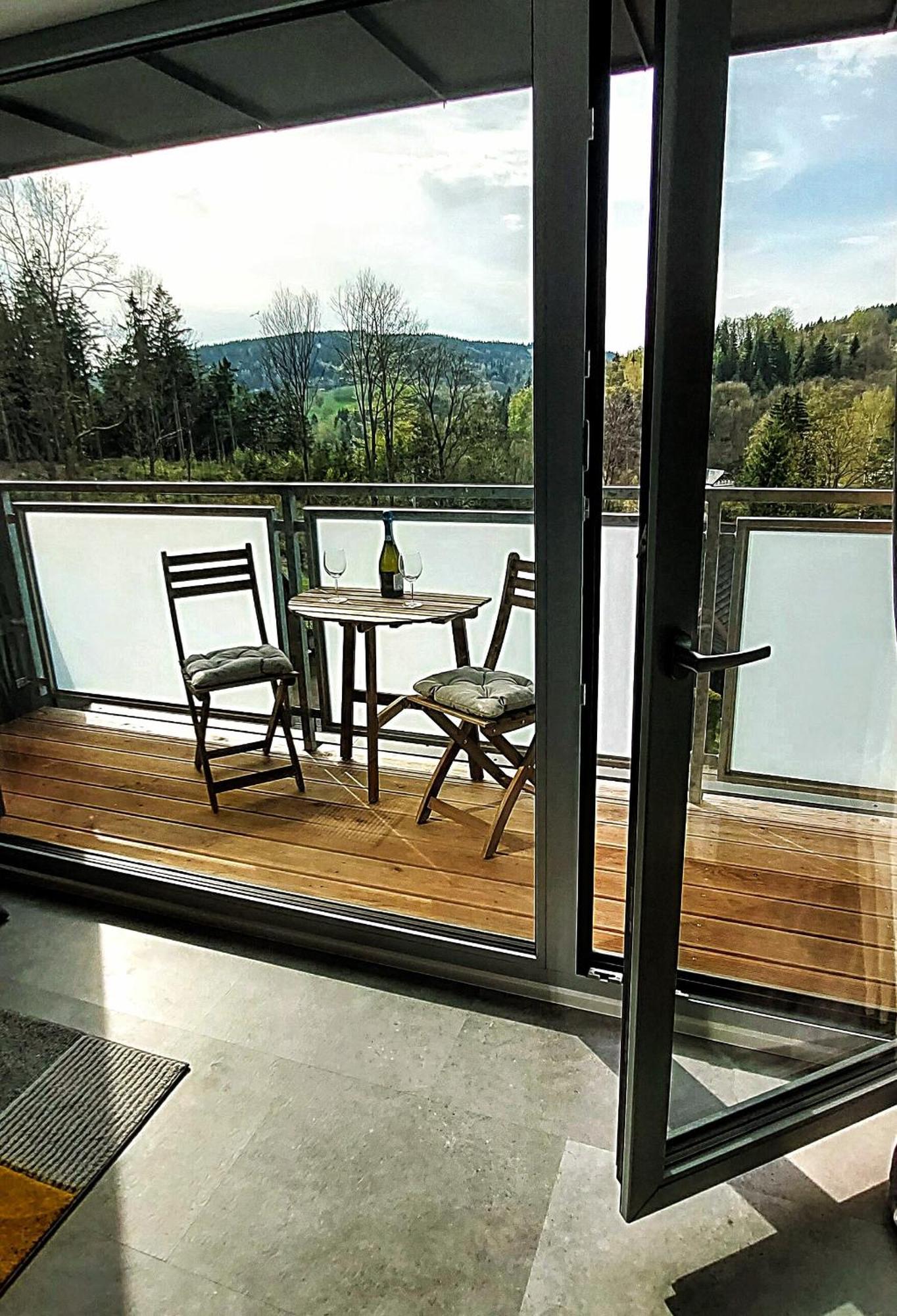 Apartman Na Kraji Lesa Janov nad Nisou Exteriér fotografie
